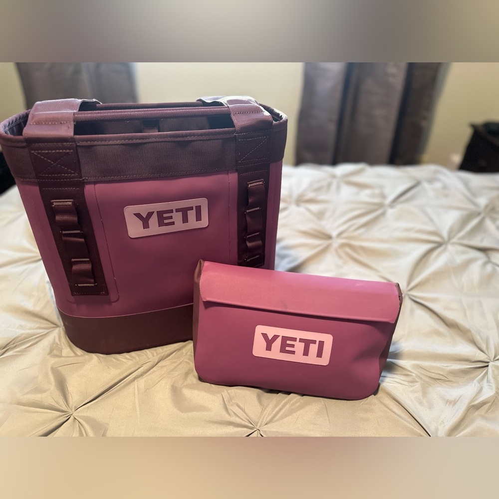Yeti Nordic Purple Camino 20 and sidekick (EUC)